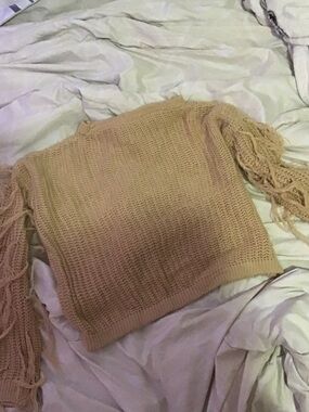 Women’s Fringe-Sleeve Knit Sweater in Beige